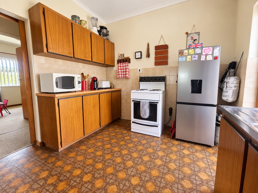 3 Bedroom Property for Sale in Hopefield Western Cape